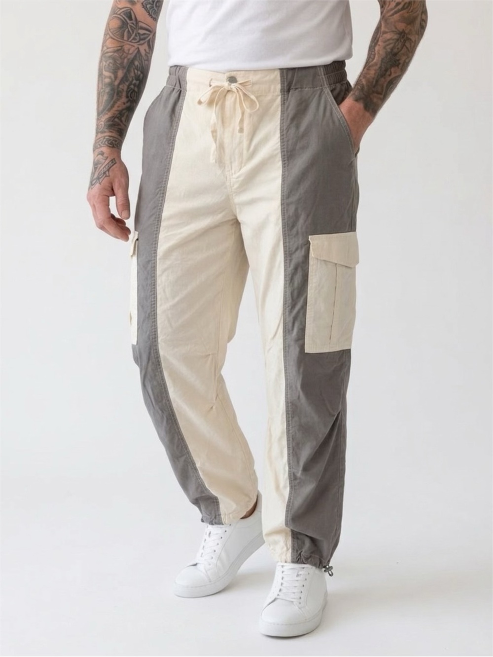 Happily Gray Men’s Two-Tone Cargo Track Pants in Cream & Gray Size L